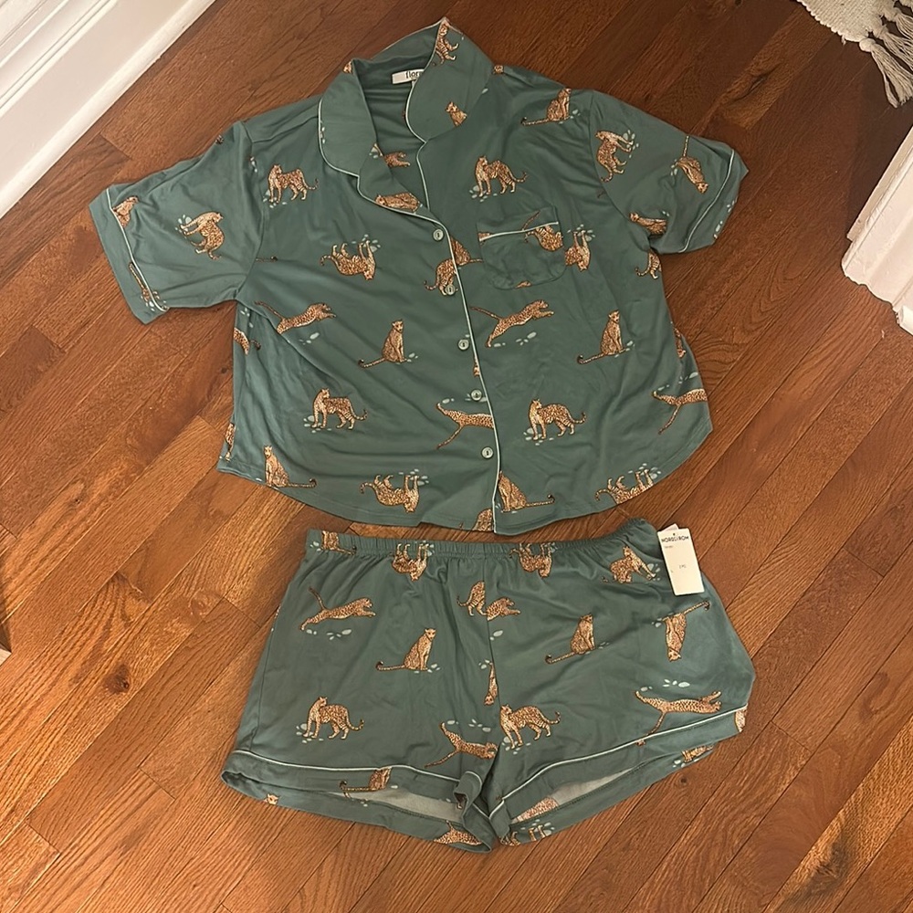 Flora by Flora Nikrooz pj set